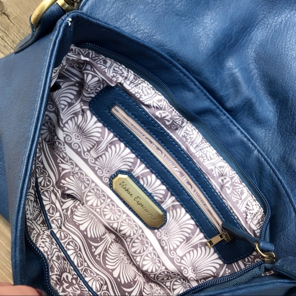 Urban Expressions Certified Vegan Crossbody Bag - Picture 5 of 6